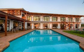 The Ridge Guesthouse